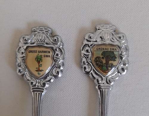 Set of 19 Souvenir Teaspoons (QC0902)