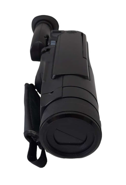 Hitachi VM-E340E 8mm Video Camera (QC0714)