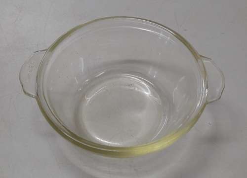 Small pyrex bowl top