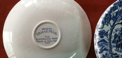 Myott Royalmail 1982 Saucers x 4