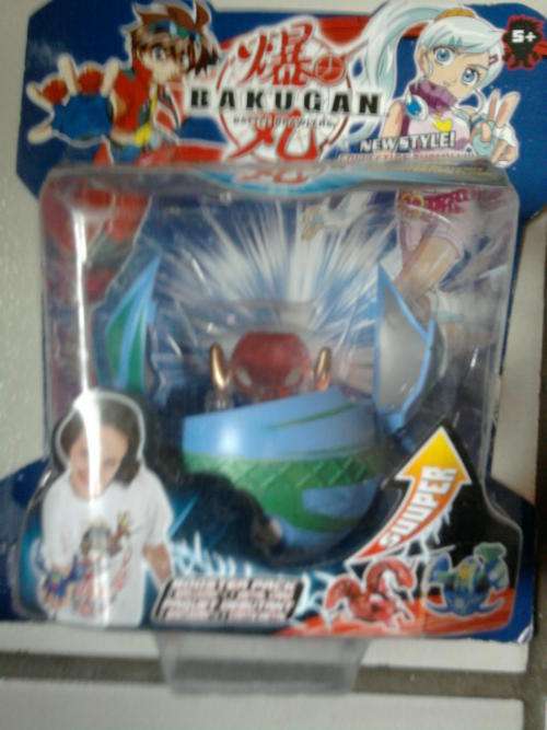 BIG LIGHT UP BAKUGAN TOY available in DIABLO PREYAS,FORTRESS,BLADE TIGRERRA