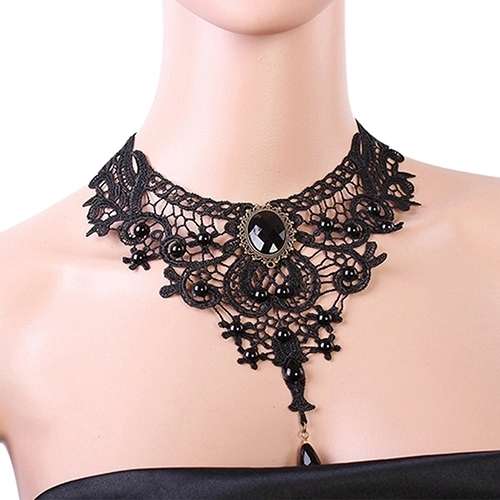 Fashionable Woman's Lace Pendant Choker