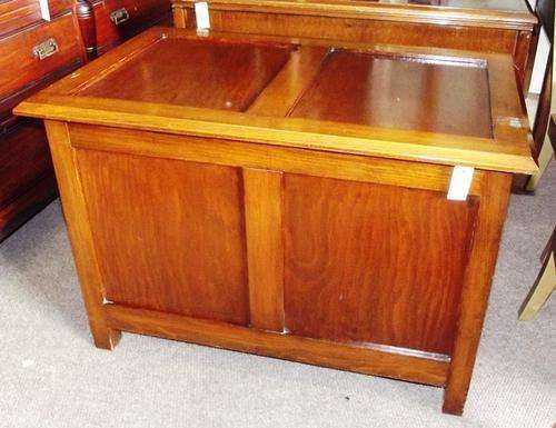 ANTIQUE WALNUT BEDDING BOX - 1920's