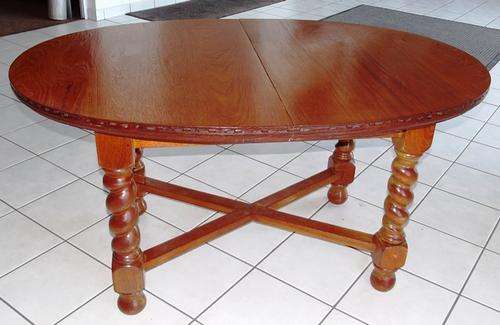 BURMESE TEAK OVAL EXTENSION DINING TABLE (E258)