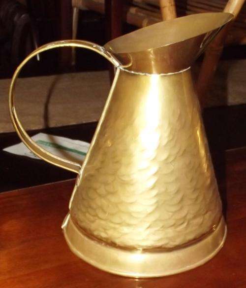 ANTIQUE SOLID BRASS JUG (A1067)