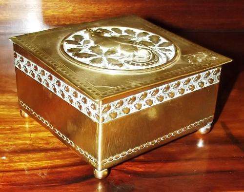 SMALL SOLID BRASS BOX (KF14)