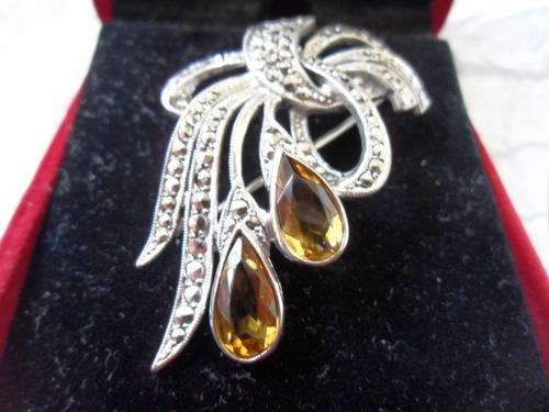FABULOUS!! VINTAGE STERLING SILVER MARCASITE & CITRINE BROOCH CIRCA 1950's
