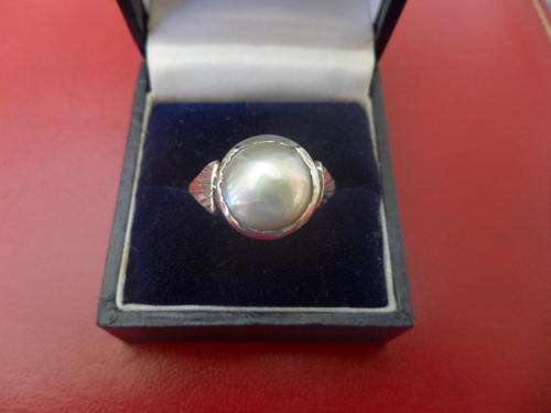 Enchanting Mabe Pearl Set In A Vintage Sterling Silver Setting.