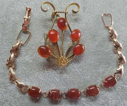 Vintage 100% Natural Carnelian Brooch and Bracelet