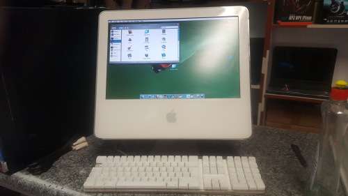 IMAC G5 21'' COMPUTER  3.0 HDD 500GB Desktop Computer 1.8 Ghz, White 2.0 GB ram