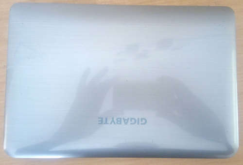 10 inch Gigabyte 1000C laptop