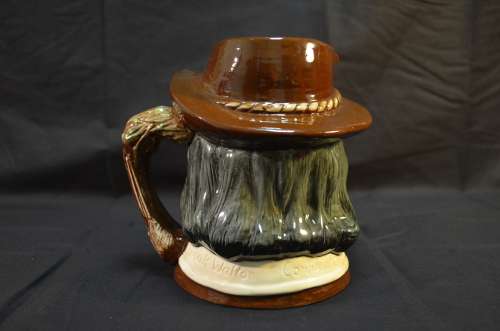 ROYAL DOULTON CHARACTER JUG - LARGE - IZAAK WALTON D6404