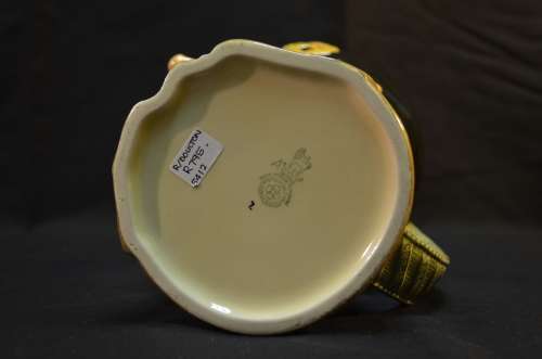 ROYAL DOULTON CHARACTER JUG - LARGE - MONTY D6202