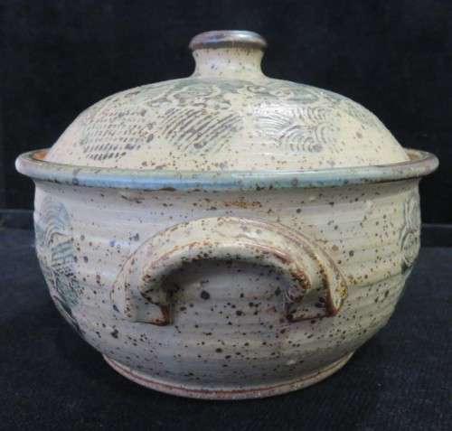 Rorke's Drift Pottery - Joel Sibisi - lidded casserole dish