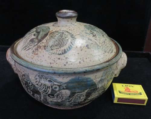 Rorke's Drift Pottery - Joel Sibisi - lidded casserole dish