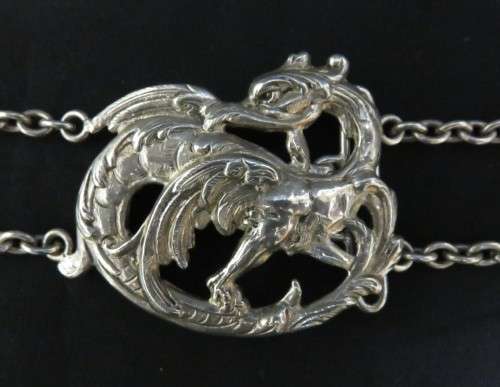 Silver (800) Dragon chain-link belt