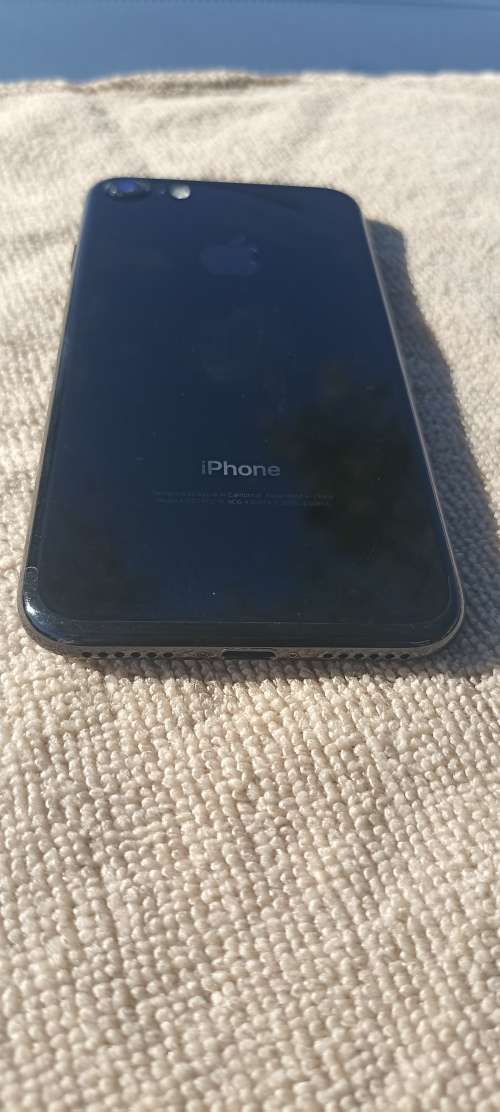 iPhone 7 - Jet Black - 128GB - Very Good Condition - Please Read