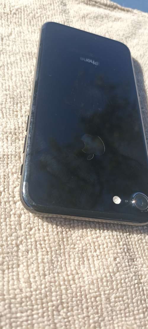 iPhone 7 - Jet Black - 128GB - Very Good Condition - Please Read