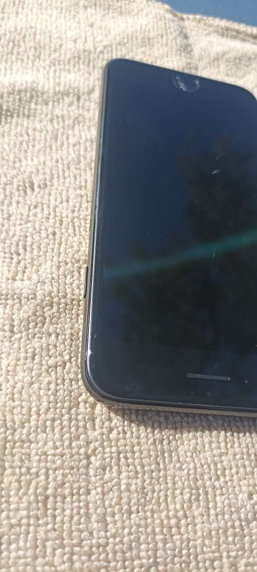 iPhone 7 - Jet Black - 128GB - Very Good Condition - Please Read