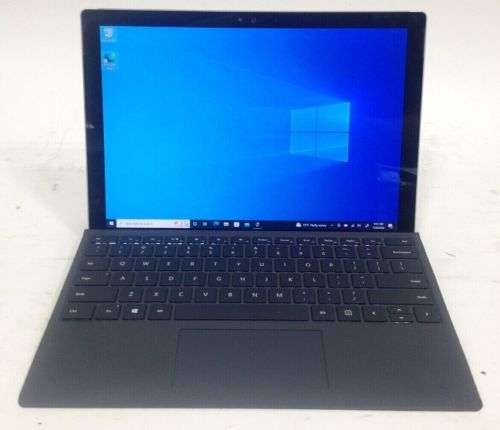 Microsoft Surface - Pro 4 - i5 6th Gen - 8GB - 256 SSD - Touch Screen - Excellent Condition