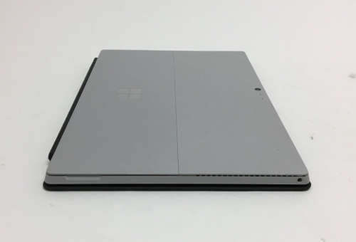 Microsoft Surface - Pro 4 - i5 6th Gen - 8GB - 256 SSD - Touch Screen - Excellent Condition