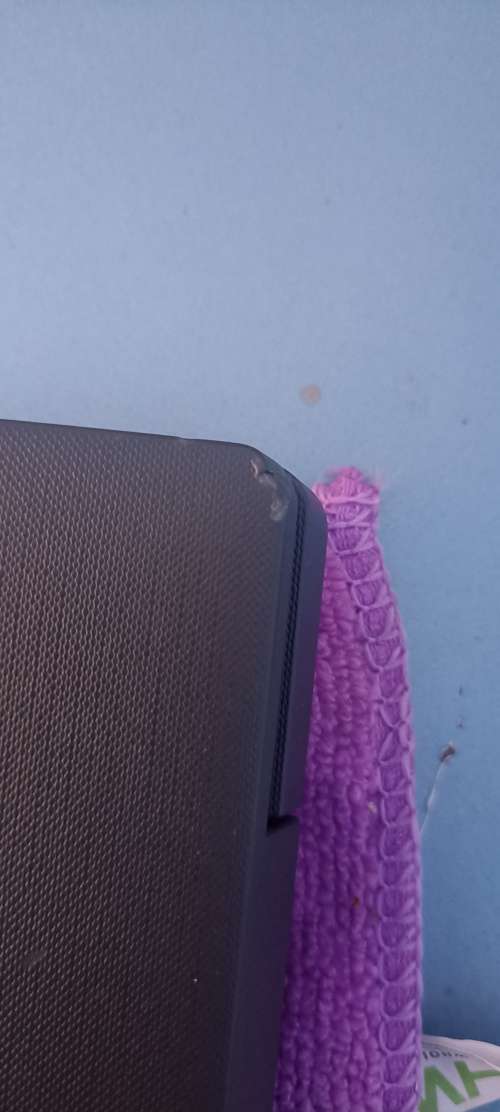 Lenovo - V15IIL - i5 Quad Core - 10th Gen - 8GB - 256GB SSD + 1TB HD - Excellent Condition