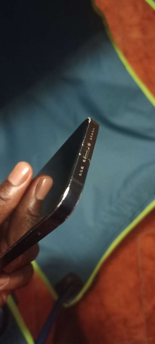 iPhone - 12 - Black - 128GB - Good Condition