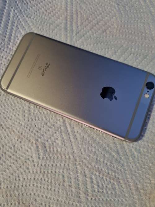 iPhone 6s - Space Grey - 32GB - Excellent Condition