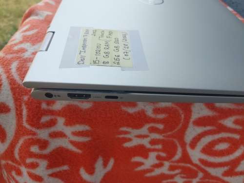 Dell Inspiron - 7300 - 2 in 1 - Touch Screen - i5 10th Gen - 8GB Ram - 256SSD - MINT Condition