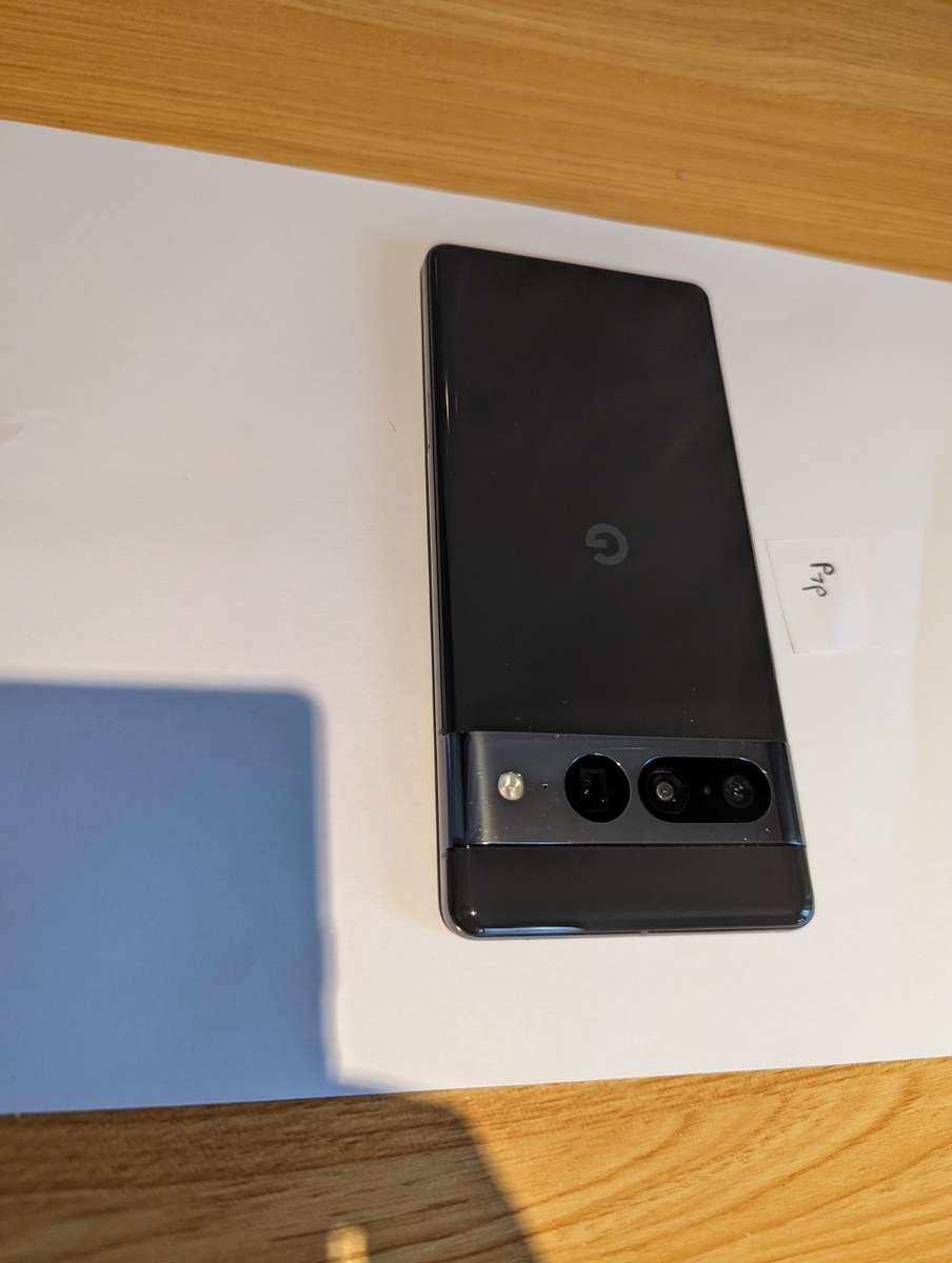 Google Pixel - 7Pro - 5G - 128GB - All Networks - OBSIDIAN - MINT CONDITION