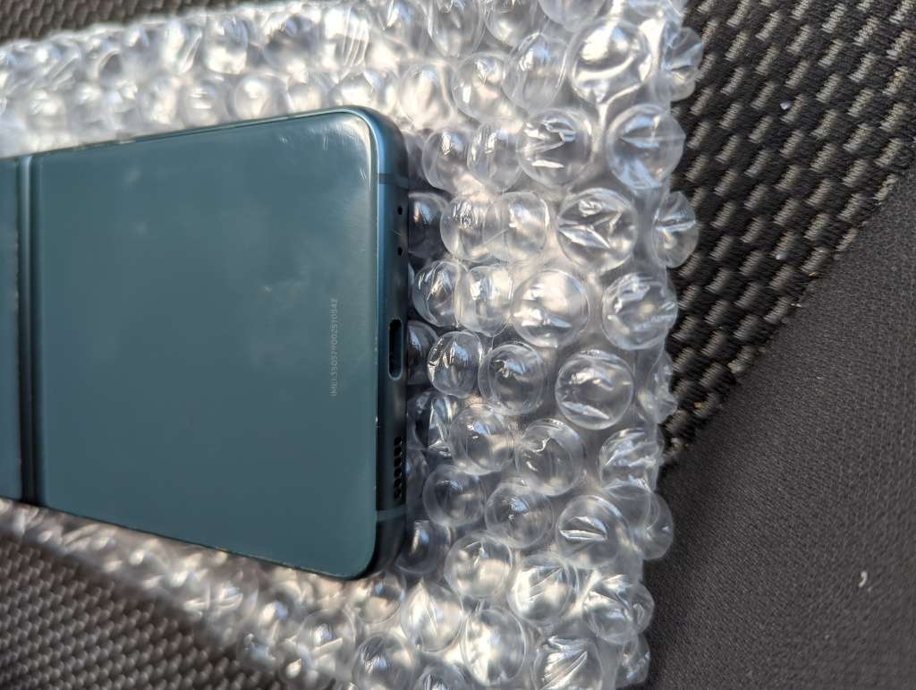 Samsung Galaxy - FLIP 3 - 5G - 256GB - All Networks - Green - EXCELLENT CONDITION