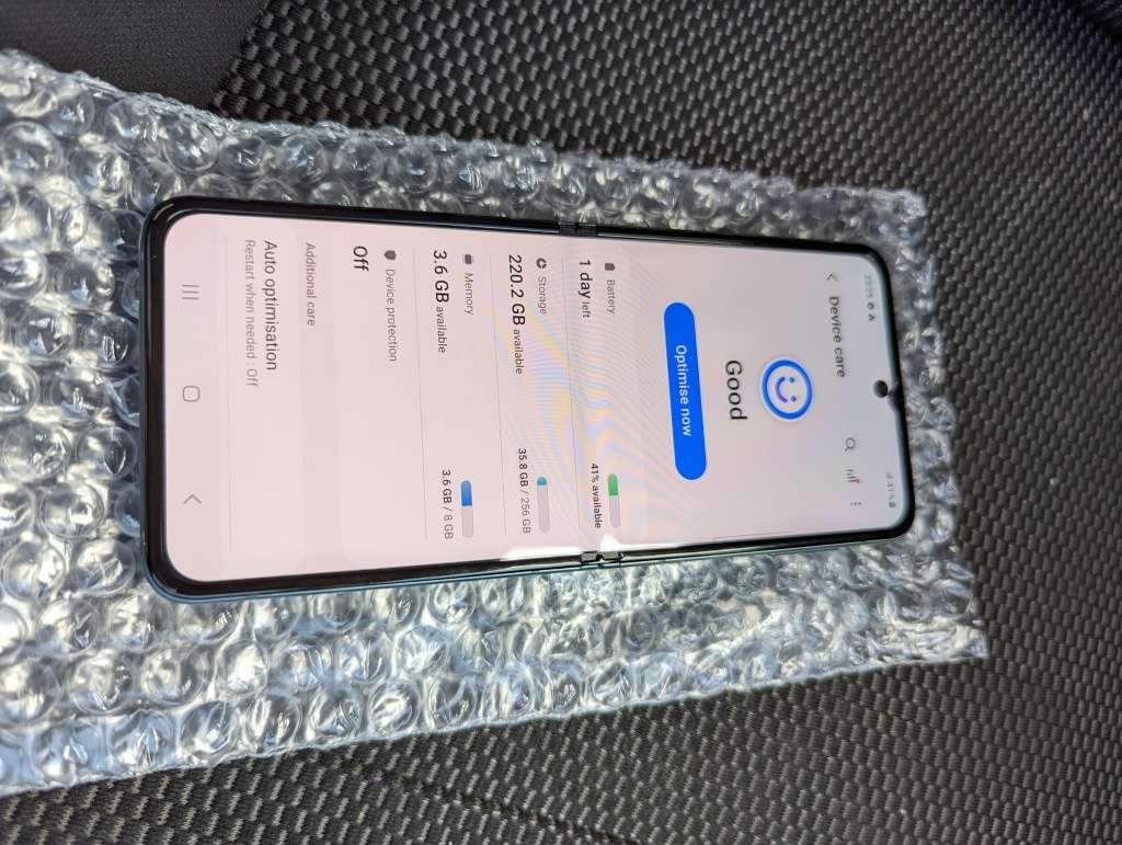 Samsung Galaxy - FLIP 3 - 5G - 256GB - All Networks - Green - EXCELLENT CONDITION