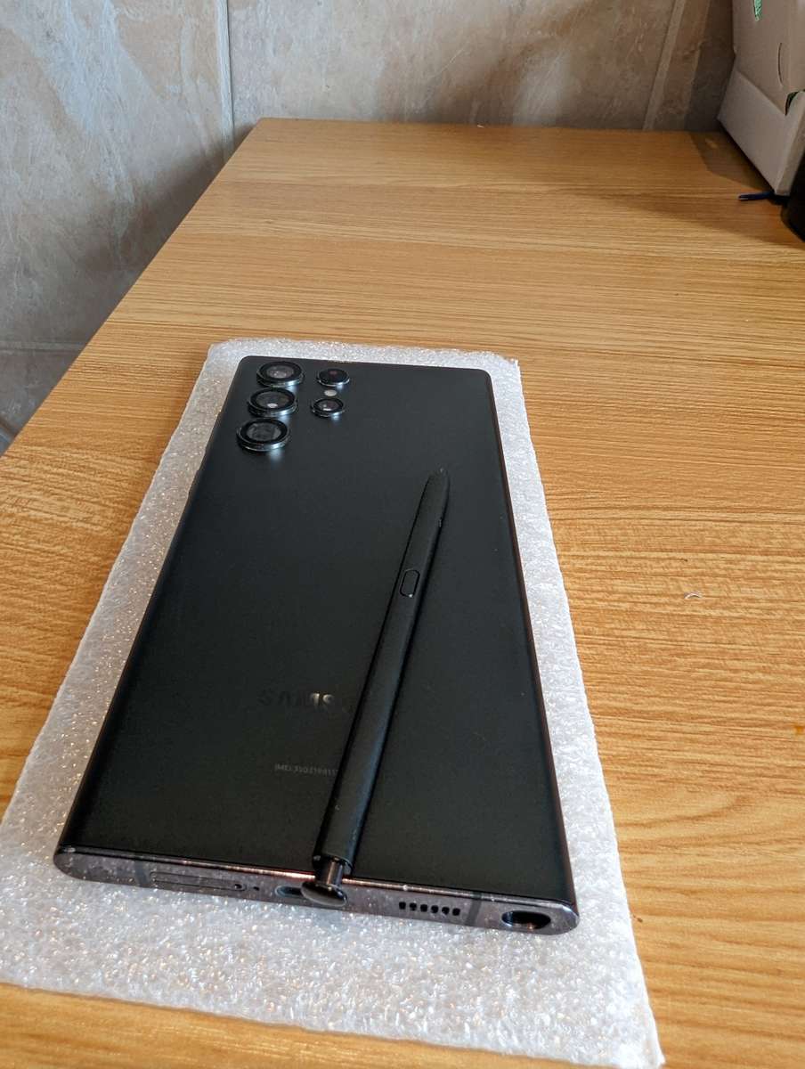 Samsung Galaxy - S22 Ultra - 5G - 256GB - All Networks - Phantom Black - EXCELLENT CONDITION