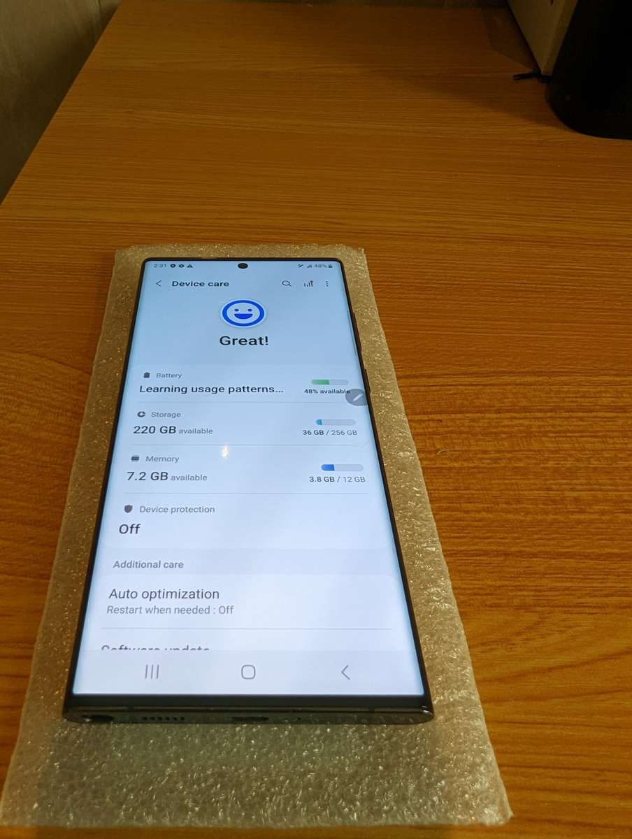 Samsung Galaxy - S22 Ultra - 5G - 256GB - All Networks - Phantom Black - EXCELLENT CONDITION