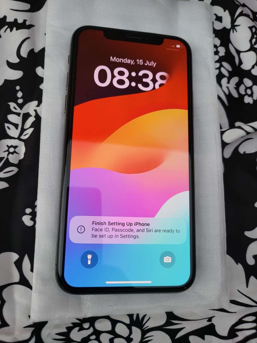 iPhone XS - Space Grey - 256GB