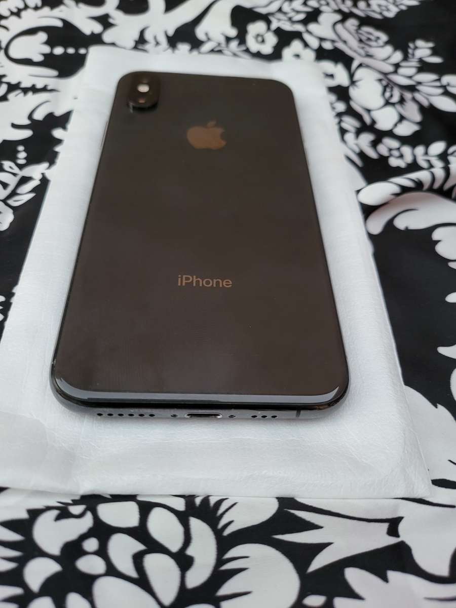 iPhone XS - Space Grey - 256GB