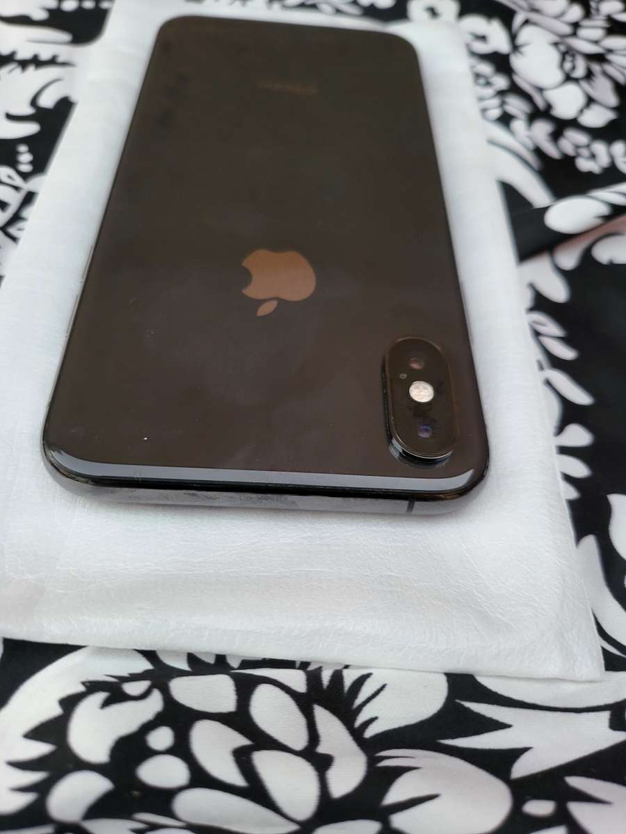 iPhone XS - Space Grey - 256GB