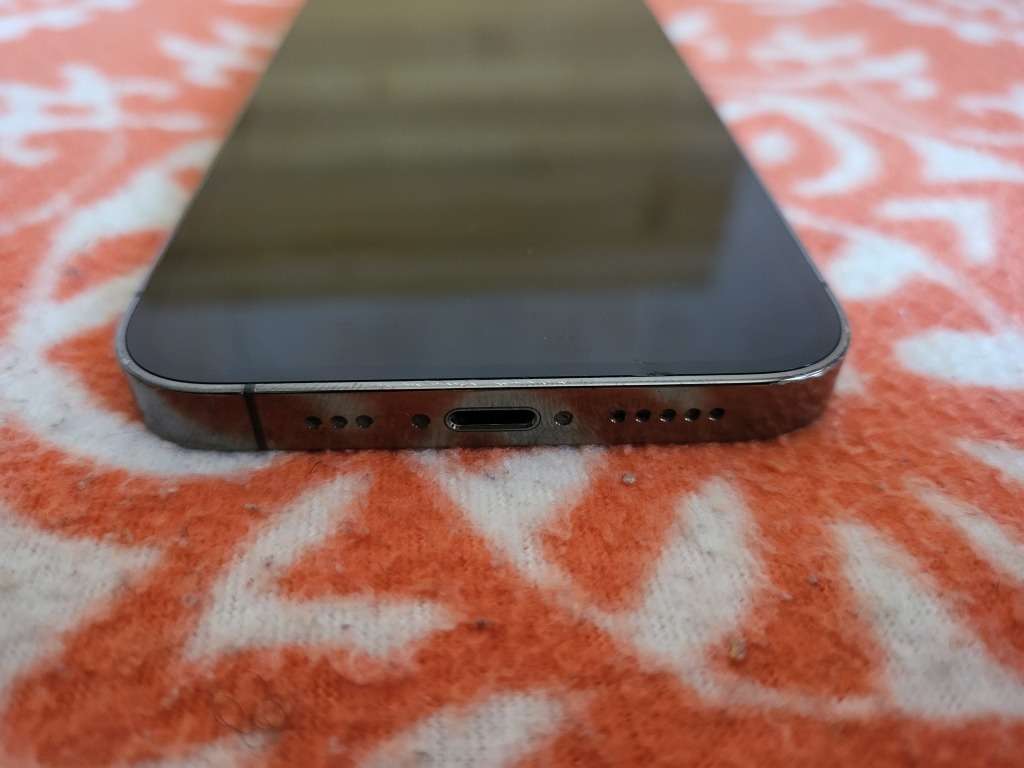 iPhone 13 Pro - Graphite - 128GB - Excellent Condition - With Extras