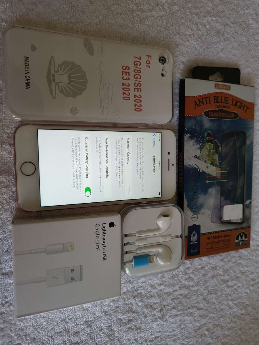 iPhone 7 - Rose Gold - 128GB - Excellent Condition - Complete Package