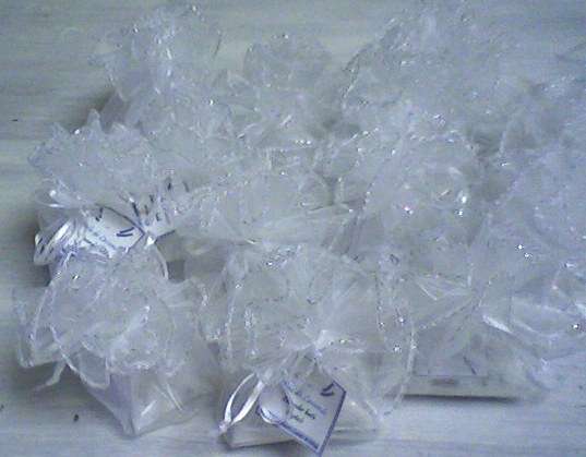 White Organza drawstring bag with pure organic lavender bath crystals - lovely!