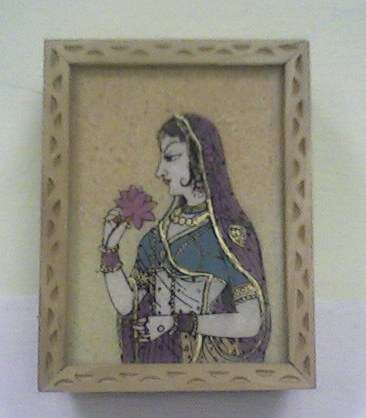 Beautiful carrved wooden trinket box.