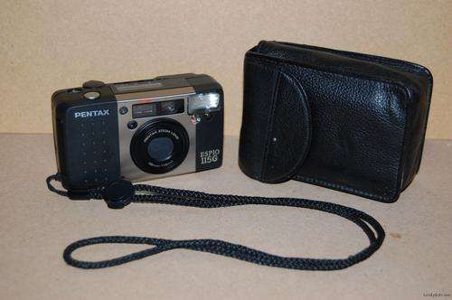 Pentax Espio 115G - 135mm zoom - camera - immaculate condition with original bag.
