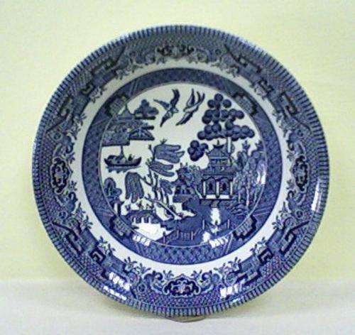 Lovely Churchill England bowl - immaculate - no chips or damage.