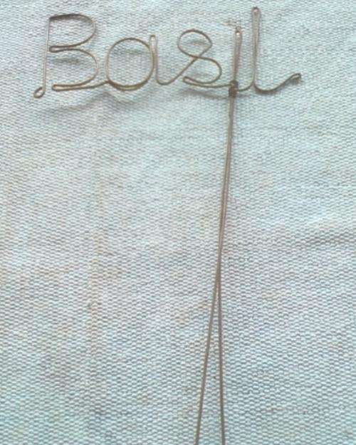 Rustic Wire Word Plant / Herb markers - lovely in the garden!