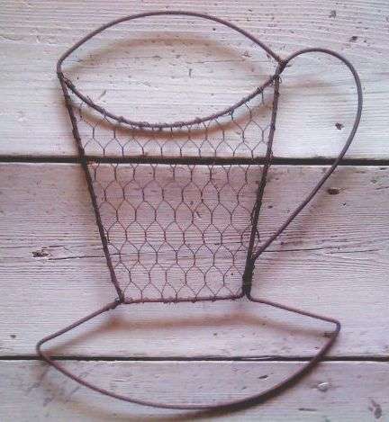 Rustic Wire tea cup for decoration