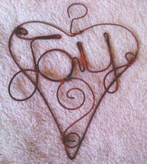 Rustic Wire Designer Heart Decoration