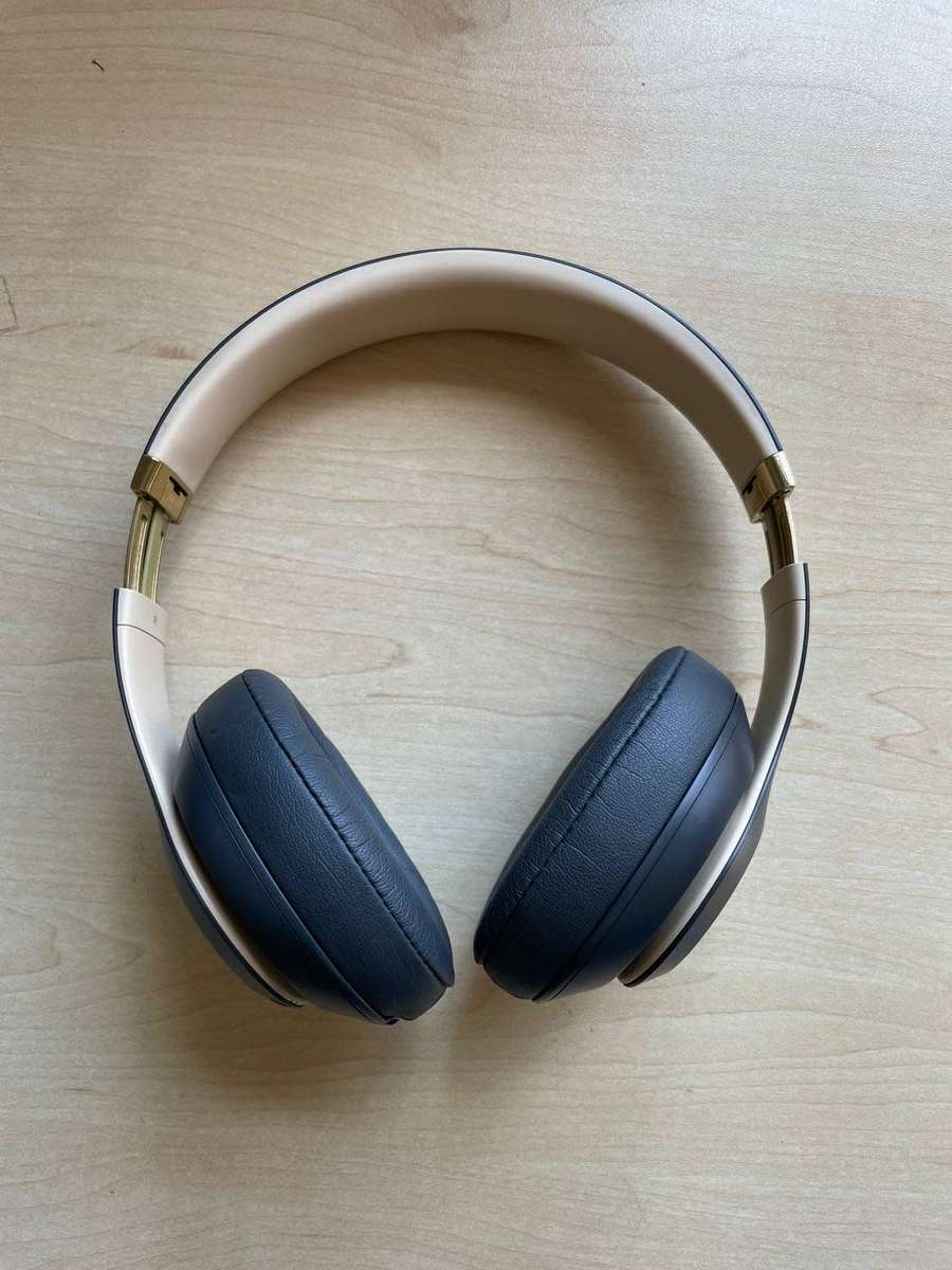 Beats by Dr Dre  Studio 3  Wireless Headphone