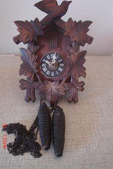 CUCKOO CLOCK WORKING BUT NEEDS SOME ATTENTION