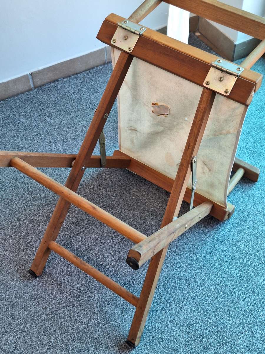 Vintage Foldable Directors Chair