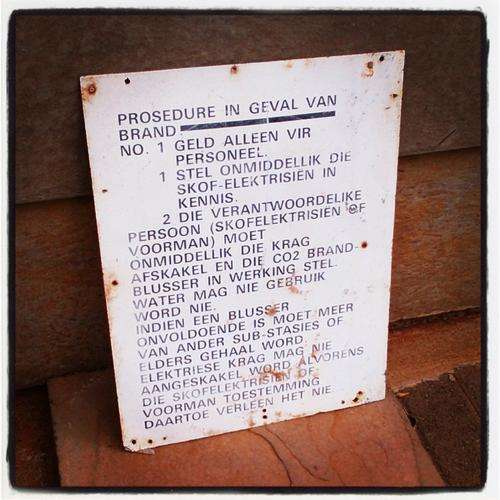Vintage "Screenprinted Fibreglass" Safety Sign! (Afrikaans)
